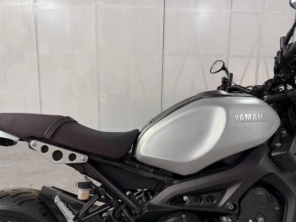 2017 Yamaha XSR900, серый - вид 10