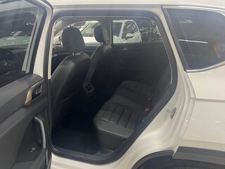 2022 Volkswagen Tharu I, белый, 1428000 рублей, вид 5