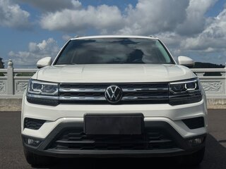 2022 Volkswagen Tharu I, белый, 1985000 рублей, вид 2