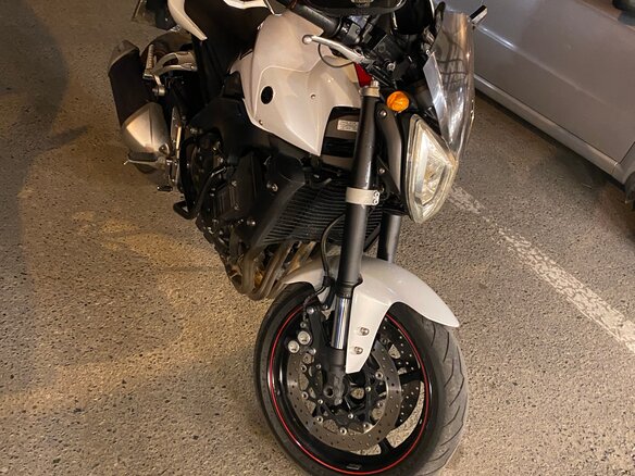 2009 Yamaha FZ1, белый, 530000 рублей - вид 1