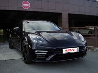 2021 Porsche Panamera 4 E-Hybrid Sport Turismo II Рестайлинг, чёрный, 12399000 рублей, вид 3