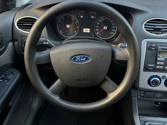 2006 Ford Focus II, серый, 420000 рублей - вид 11