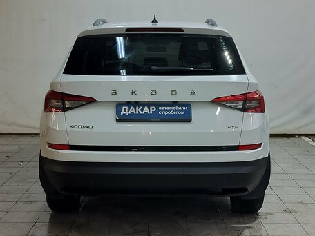 2019 Skoda Kodiaq I, белый, 1760000 рублей, вид 5