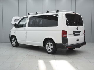 2013 Volkswagen Caravelle T5 Рестайлинг, белый, 1999000 рублей, вид 2