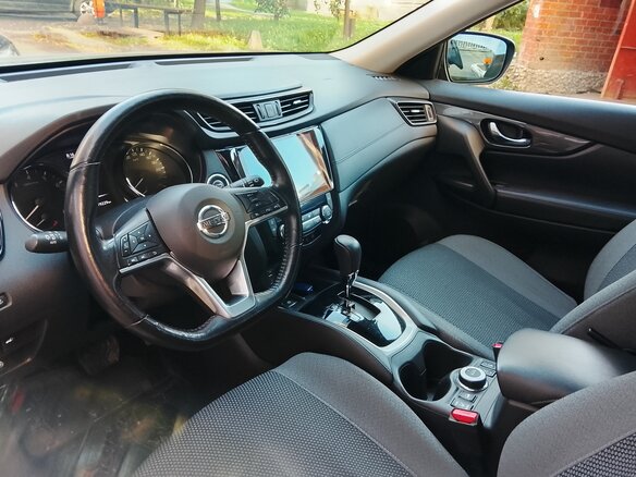 2019 Nissan X-Trail III, серый, 2700000 рублей - вид 2