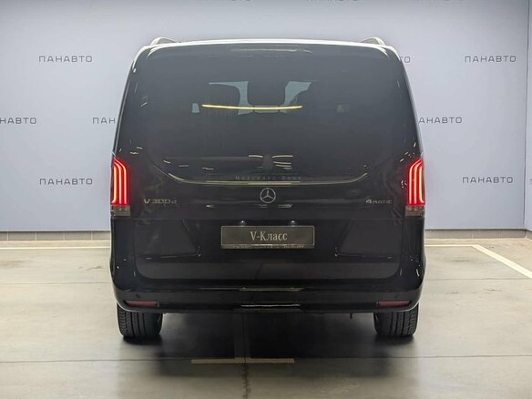 2026 Mercedes-Benz V-Класс Extra Long 300 d экстра длинный III (W447) Рестайлинг 2, чёрный, 15000000 рублей - вид 3