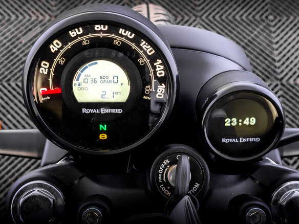 2026 Royal Enfield Hunter, красный, 439000 рублей - вид 11