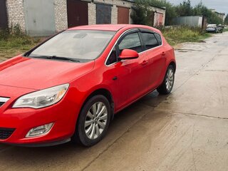 2011 Opel Astra J, красный, 600000 рублей, вид 4