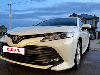 2020 Toyota Camry VIII (XV70), белый, 3300000 рублей, вид 4