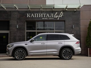 2026 Geely Monjaro (Xingyue L) I Рестайлинг 2 (China Market), серебристый, 3750000 рублей, вид 2