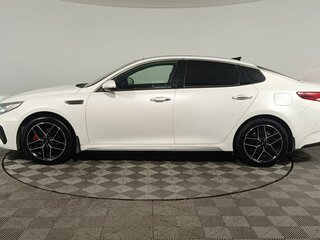 2018 Kia Optima IV, белый, 1930000 рублей, вид 4