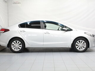 2017 Kia Cerato III Рестайлинг (Classic), серебристый, 1389000 рублей, вид 3
