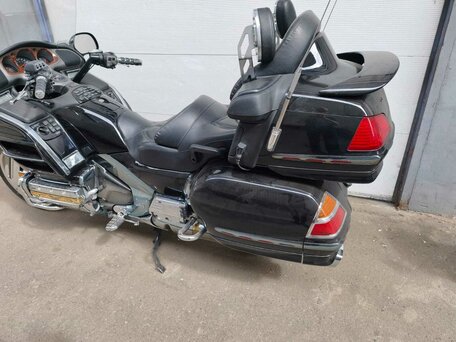 2003 Honda GL 1800 Gold Wing, чёрный, 750000 рублей, вид 3