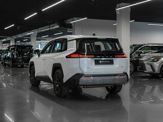 2026 Toyota RAV4 VI (XA60), белый, 4300000 рублей, вид 4
