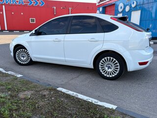 2010 Ford Focus II Рестайлинг, белый, 585000 рублей, вид 5