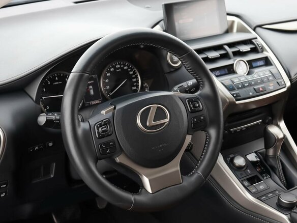 2015 Lexus NX 200t I, белый, 3139000 рублей - вид 9