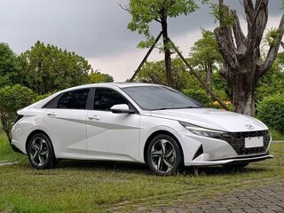 2022 Hyundai Elantra VII (CN7), белый, 1270000 рублей, вид 4