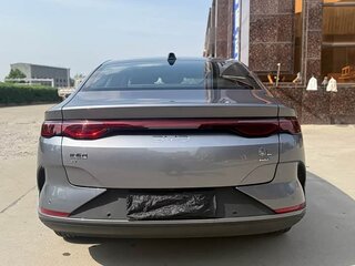 2026 BYD Qin L EV, белый, 1990548 рублей, вид 5