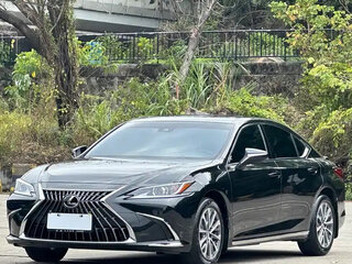 2022 Lexus ES 200 VII Рестайлинг, чёрный, 2580500 рублей, вид 1