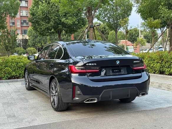 2023 BMW 3 серии Long 320Li VII (G2x) Рестайлинг, чёрный, 3500000 рублей - вид 4