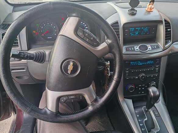 2013 Chevrolet Captiva I Рестайлинг, красный, 800000 рублей - вид 9