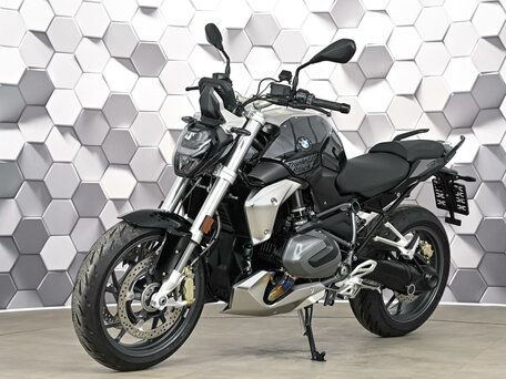 2024 BMW R 1250 R, чёрный, 1639000 рублей, вид 2