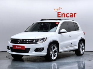 2013 Volkswagen Tiguan I Рестайлинг, белый, 1737000 рублей, вид 1