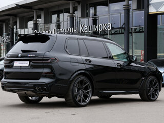 2023 BMW X7 M60i I (G07) Рестайлинг, чёрный, 17325000 рублей, вид 5