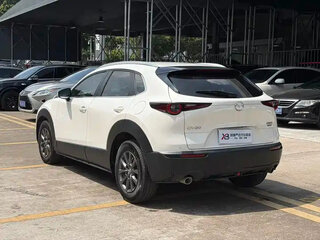 2023 Mazda CX-30 I, белый, 1500000 рублей, вид 4