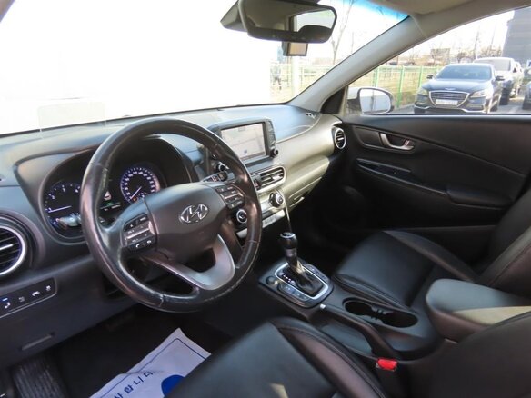 2020 Hyundai Kona I, белый, 1325000 рублей - вид 14