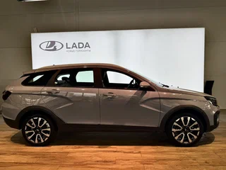 2026 Lada (ВАЗ) Vesta SW Cross I Рестайлинг (NG), серый, 2113000 рублей, вид 4