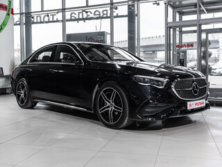 2025 Mercedes-Benz E-Класс 300 VI (W214, S214), чёрный, 9150000 рублей, вид 4