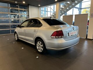 2011 Volkswagen Polo V, серебристый, 600000 рублей, вид 5