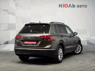 2019 Volkswagen Tiguan II, коричневый, 2500000 рублей, вид 4