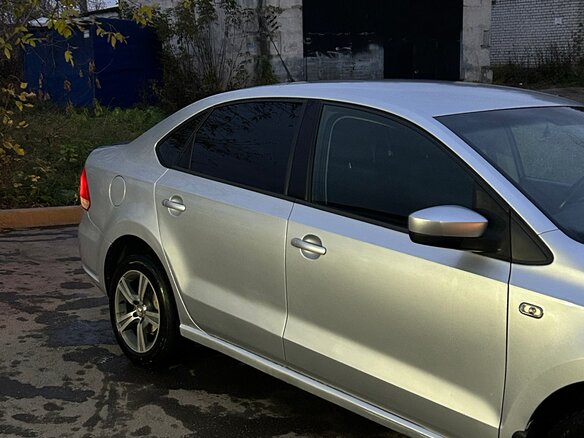 2012 Volkswagen Polo V, серый, 500000 рублей - вид 1