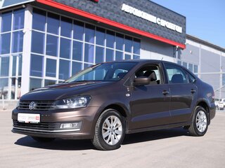 2015 Volkswagen Polo V Рестайлинг, коричневый, 920080 рублей, вид 1