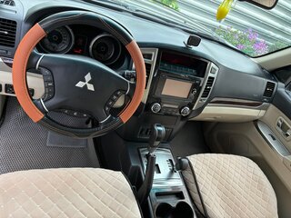 2017 Mitsubishi Pajero IV Рестайлинг 2, коричневый, 3300000 рублей, вид 4