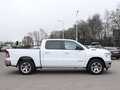 2022 Ram 1500 Crew Cab V, белый, 5801400 рублей - вид 3
