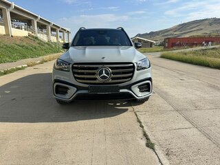 2026 Mercedes-Benz GLS 450 d II (X167) Рестайлинг, серый, 21500000 рублей, вид 2