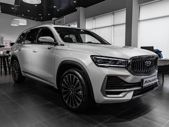 2026 Geely Monjaro I Рестайлинг, белый - вид 1