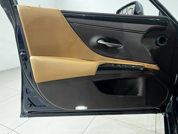 2020 Lexus ES 250 VII, синий - вид 18