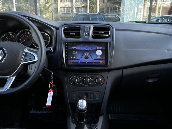 2022 Renault Logan Stepway II Рестайлинг, серый, 1380000 рублей - вид 11