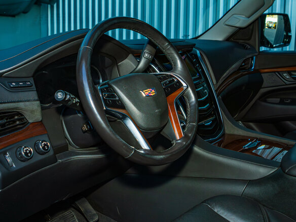 2019 Cadillac Escalade IV, чёрный, 3650000 рублей - вид 15