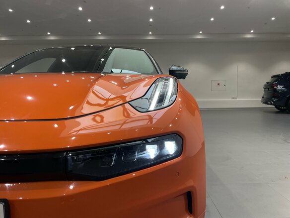 2023 Zeekr 001 100 kWh I, оранжевый, 5075000 рублей - вид 26