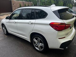 2018 BMW X1 20i xDrive II (F48), белый, 2210000 рублей, вид 2
