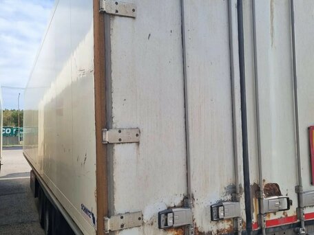 2010 Schmitz Cargobull SKO, белый, 1700000 рублей, вид 2