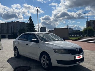 2016 Skoda Rapid I, белый, 800000 рублей, вид 2