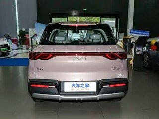 2026 BYD Yuan Up 45.12 kWh, серебристый, 1782033 рублей, вид 5