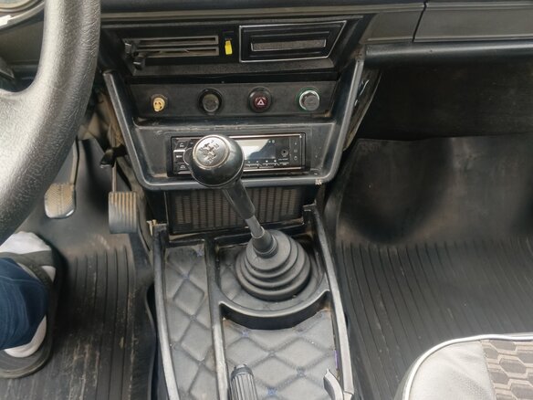 1998 Lada (ВАЗ) 2106, белый, 110000 рублей - вид 10