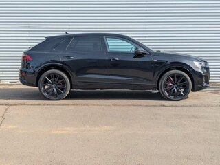2025 Audi Q8 50 TDI I (4M) Рестайлинг, чёрный, 13700000 рублей, вид 4
